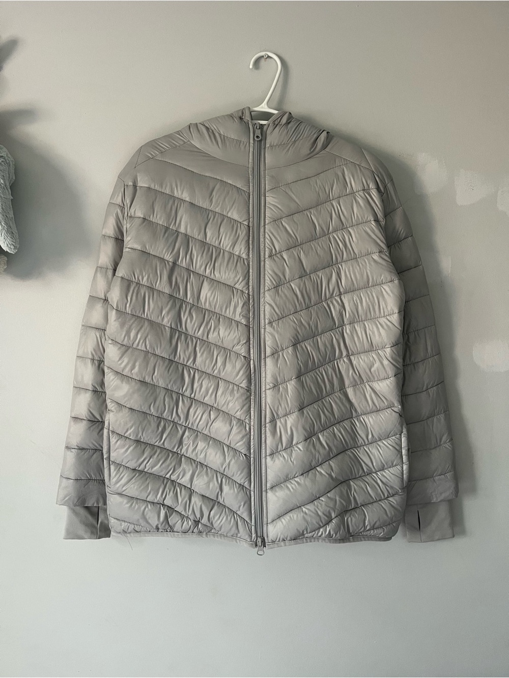 Offline by Aerie Lightweight Quilted Hooded packable Puffer Jacket - Light Gray